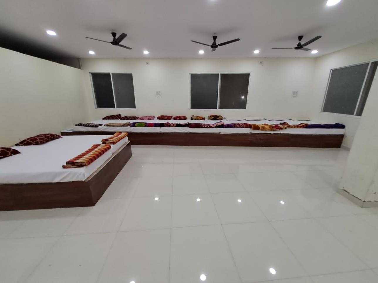 فندق Shree Sawariya Yatri Grah اوجاين المظهر الخارجي الصورة