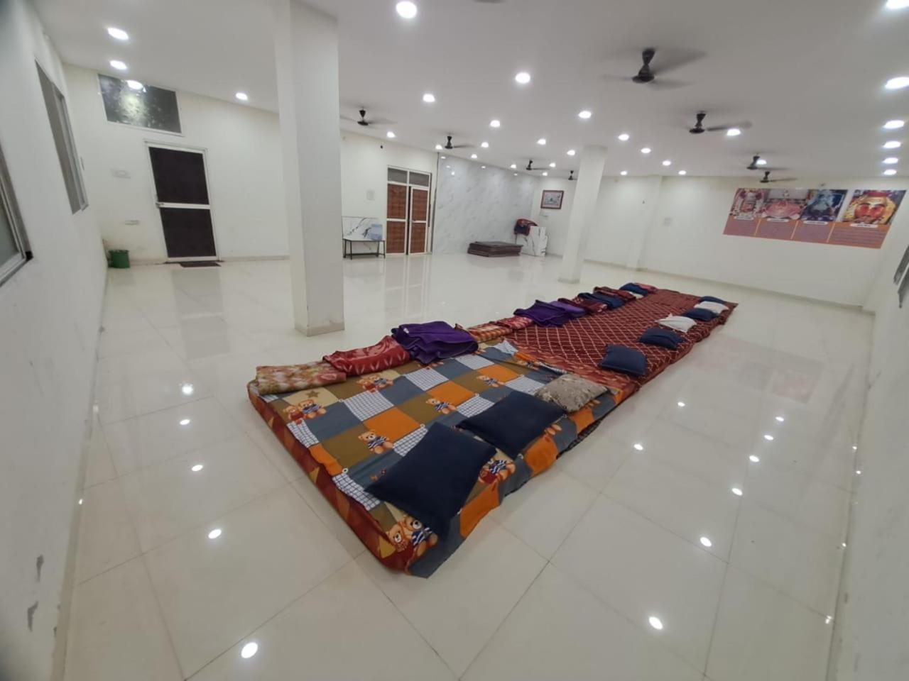 فندق Shree Sawariya Yatri Grah اوجاين المظهر الخارجي الصورة
